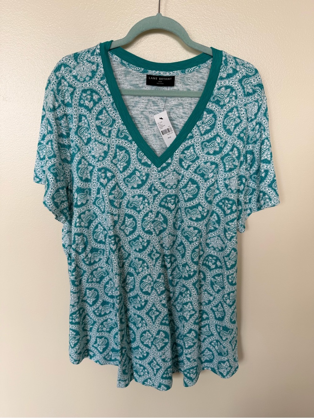 LANE BRYANT Turquoise & White Patterned V-Neck Short Sleeve Tee